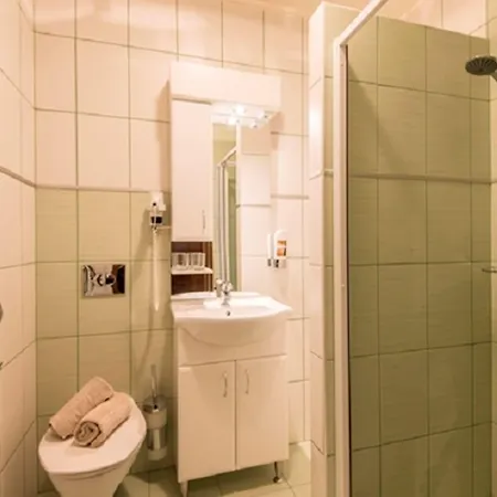 Smarthotel Hotell 3*